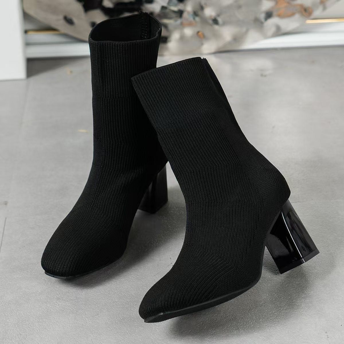 Talons Neferty
