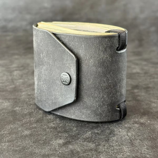 Porte billet en cuir